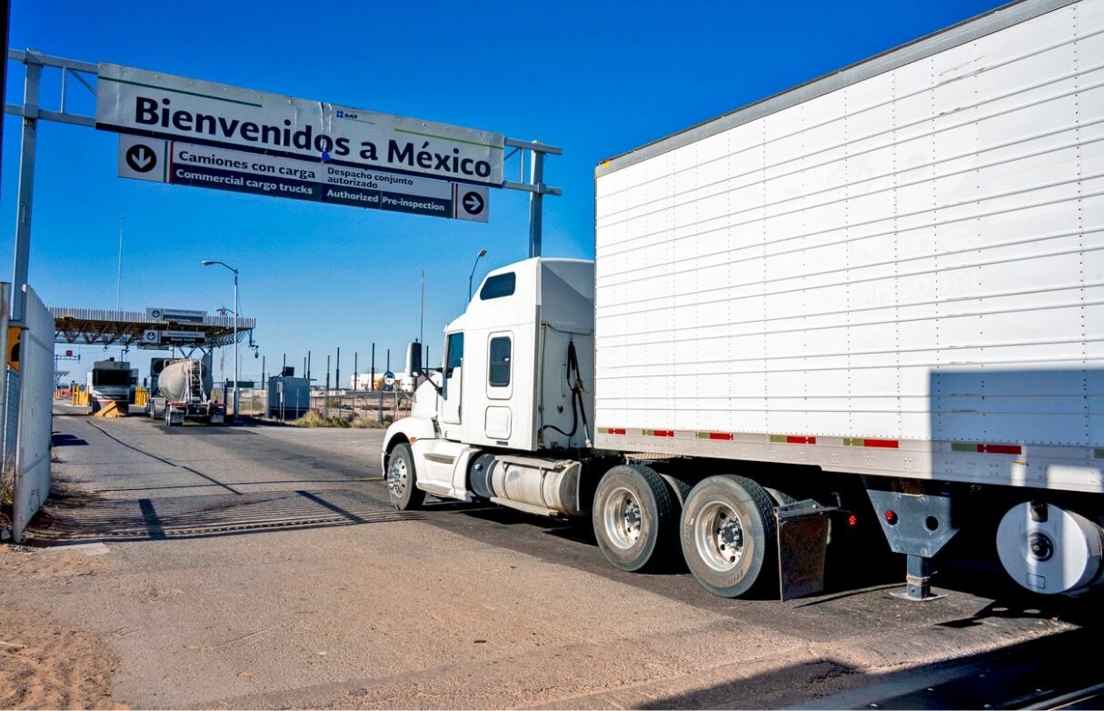 cross-border-truck cross-border-truck